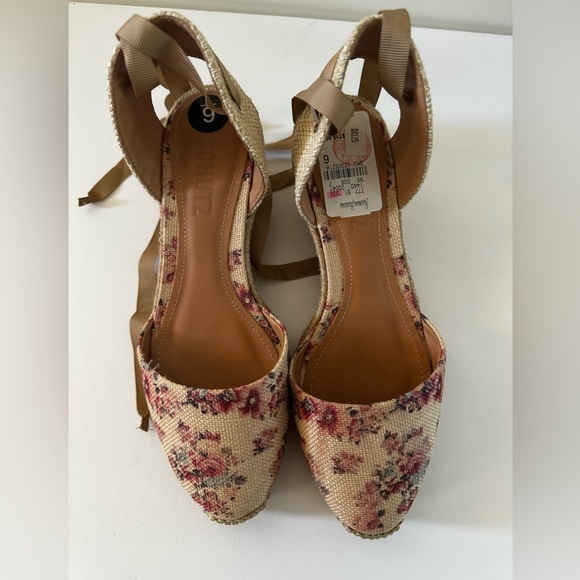 NEW Schultz Sandal Wedge Floral Espadrilles Sz 37, US 6